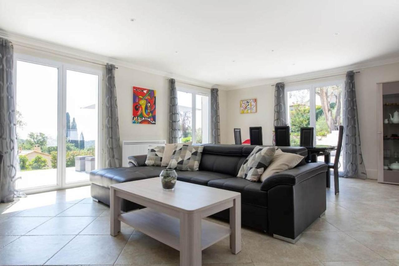 Cote D'Azur, Villa New Gold Dream With Heated And Privat Pool, Sea View Le Rouret Exteriör bild